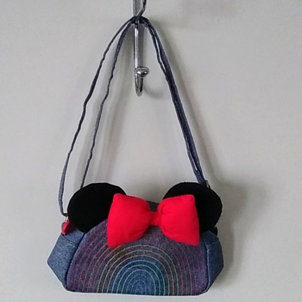 Mickey Mouse Adjustable Strap Purse - image 2